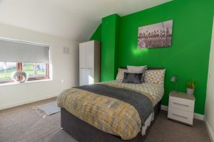 College Street, Nuneaton, CV10 7BG