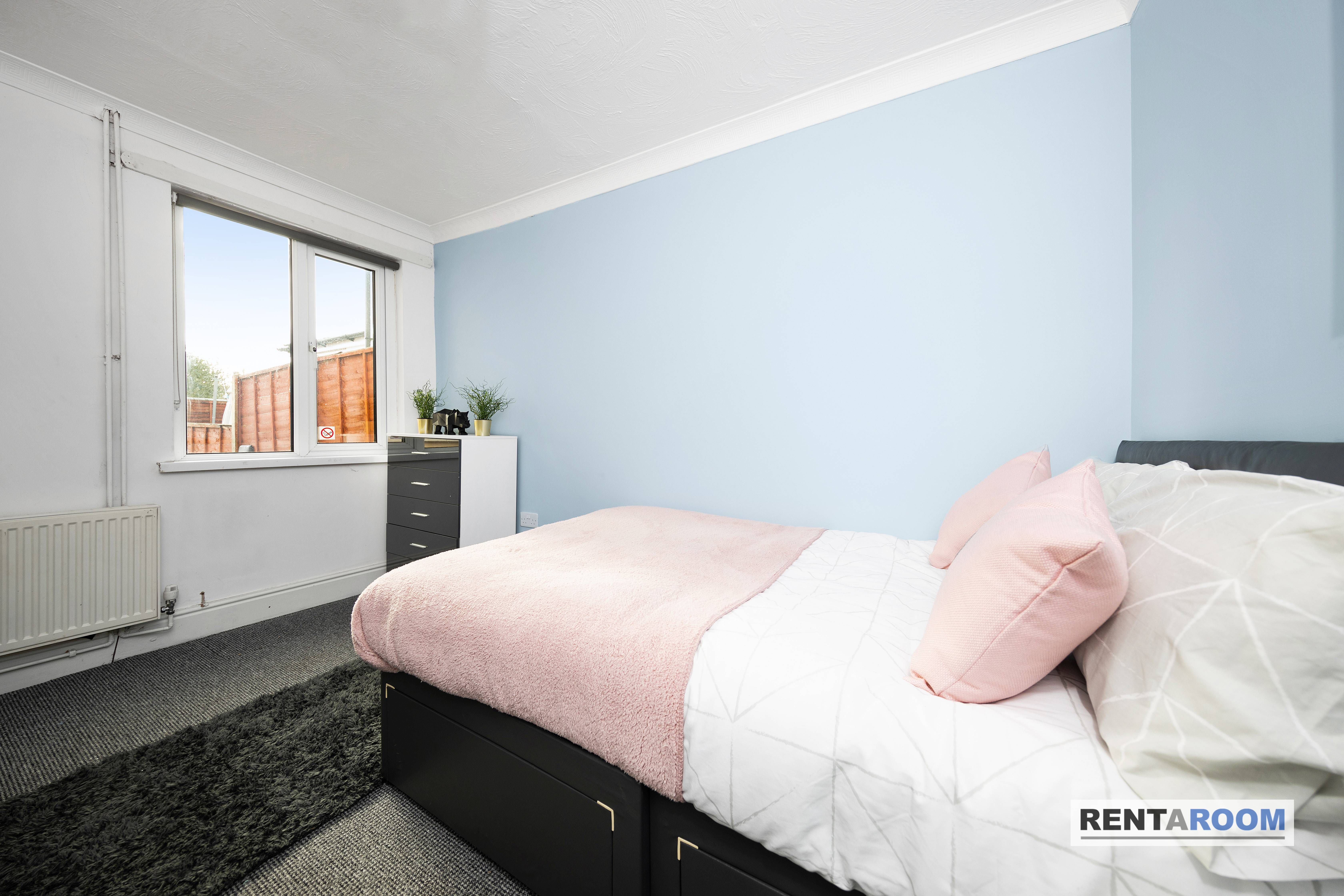 Webb Street, Stockingford, CV10 8JG