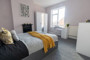 Heath End Road, Nuneaton, CV10 7HE