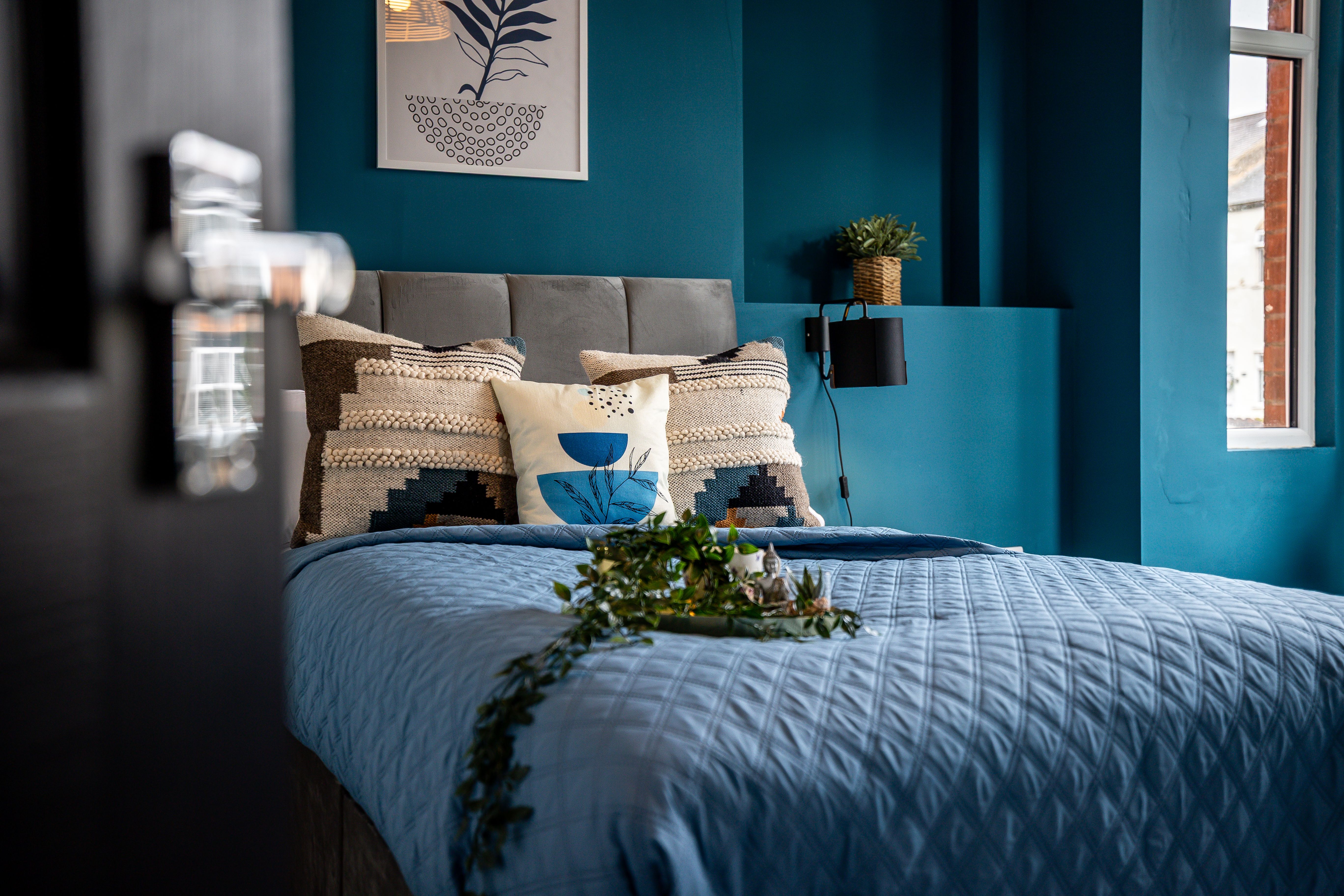 Room 1 – Hinckley