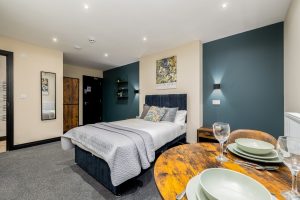 Crown House, Nuneaton, CV11 4BX