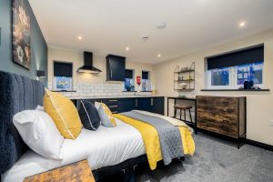 Crown House, Nuneaton, CV11 4BX