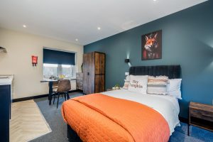 Crown House, Nuneaton, CV11 4BX