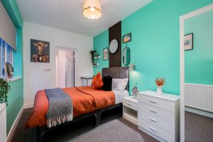 High Street, Nuneaton, CV11 5DA